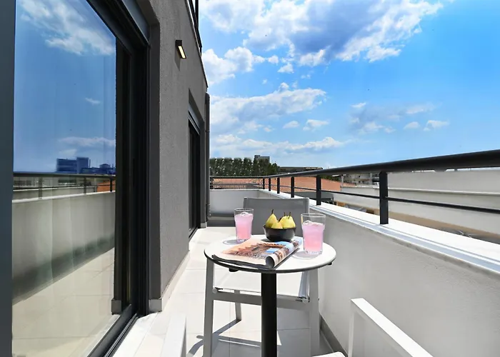 Icon Urban Living מלון דירות סלוניקי
