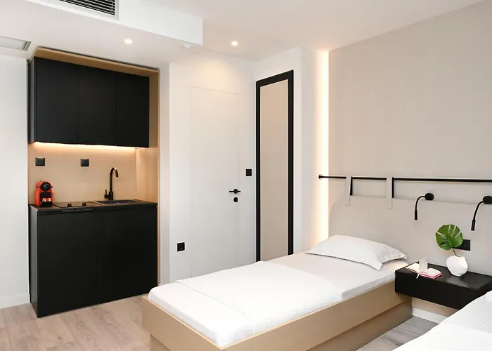 מלון דירות Icon Urban Living