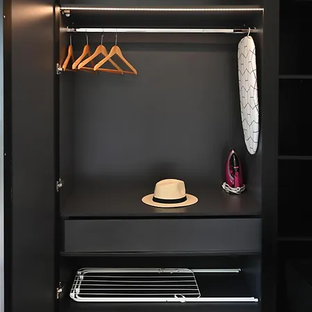 Icon Urban Living 4*