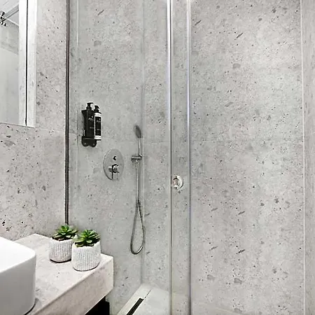 Icon Urban Living
