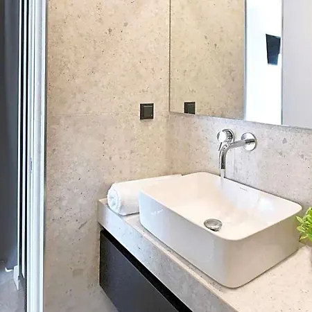 Icon Urban Living 3* 塞萨洛尼基