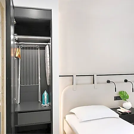Icon Urban Living 3*