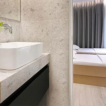 Icon Urban Living 3* 塞萨洛尼基