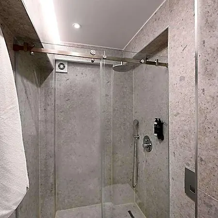 Icon Urban Living