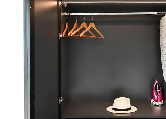 Aparthotel Icon Urban Living