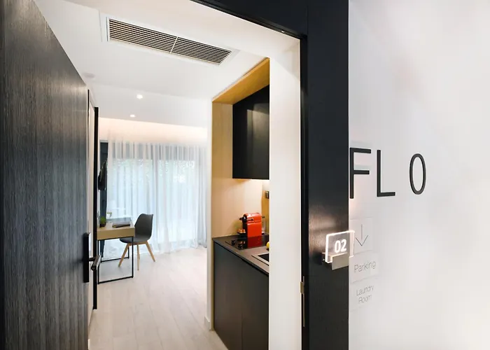 Icon Urban Living Apartahotel 4*