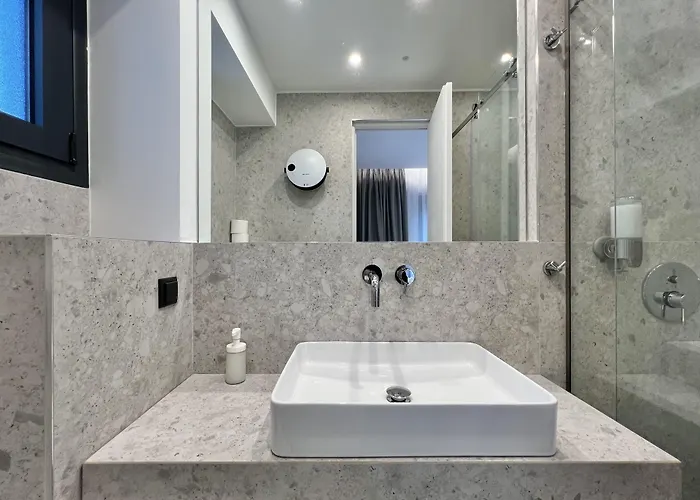 Icon Urban Living Apart Otel 4*